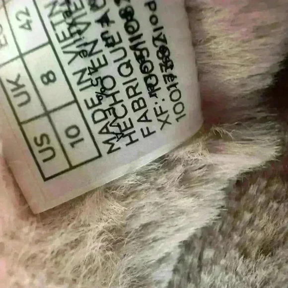 Toms Women’s Slippers Pink Fur Size 10 - Picture 6 of 6